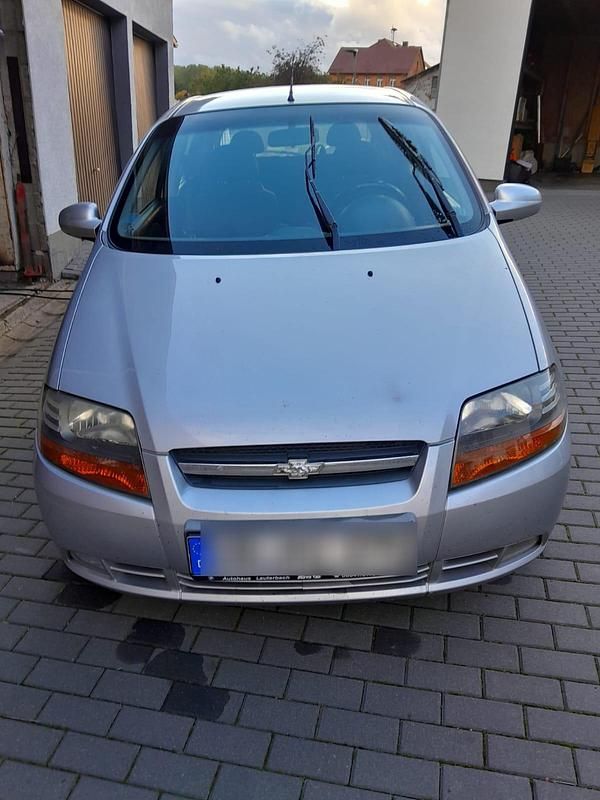 Silber Gebraucht 2006 Chevrolet Kalos Kleinwagen | 1.000 € - Bild 1/4