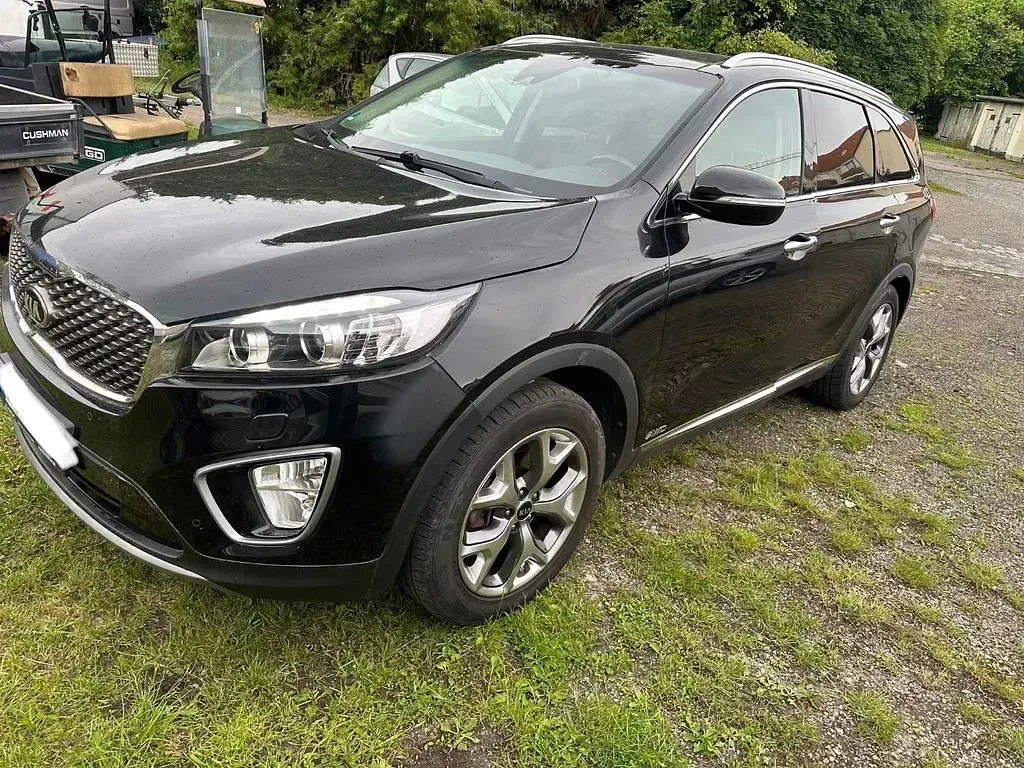 Gebraucht Kia Sorento Spirit 200 PS (147 kW) 2016 Schwarz SUV