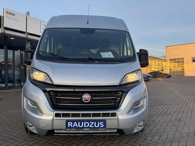 Gebraucht Fiat Ducato 140 PS (102 kW) 2021 Metallic aluminium grey Van