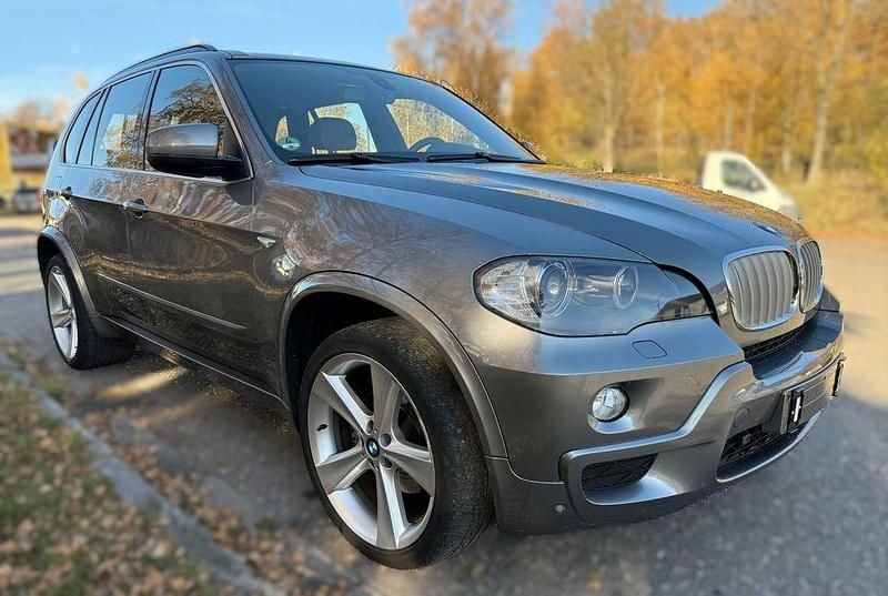 Grau Gebraucht 2009 BMW X5 M Sport SUV | 17.900 € (Teuer) - Bild 1/4