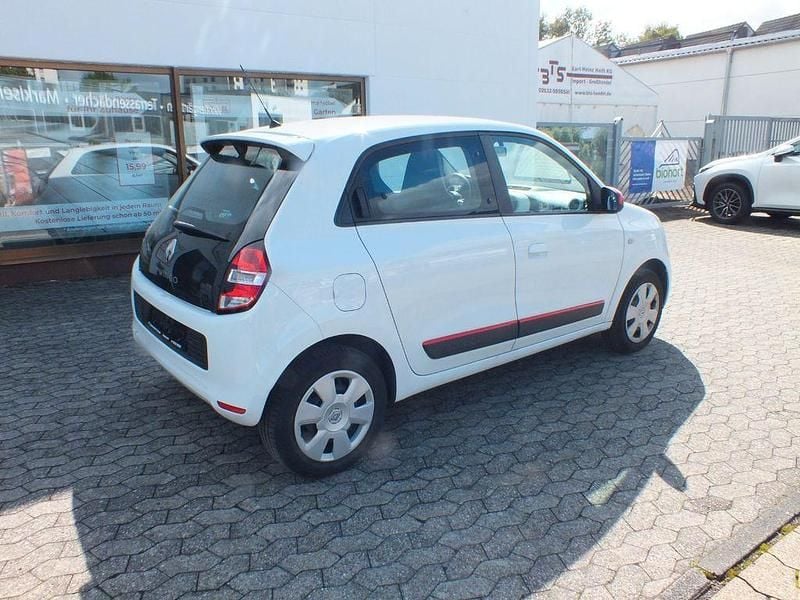 Gebraucht Renault Twingo Experience 69 PS (50 kW) 2017 Weiß Kleinwagen