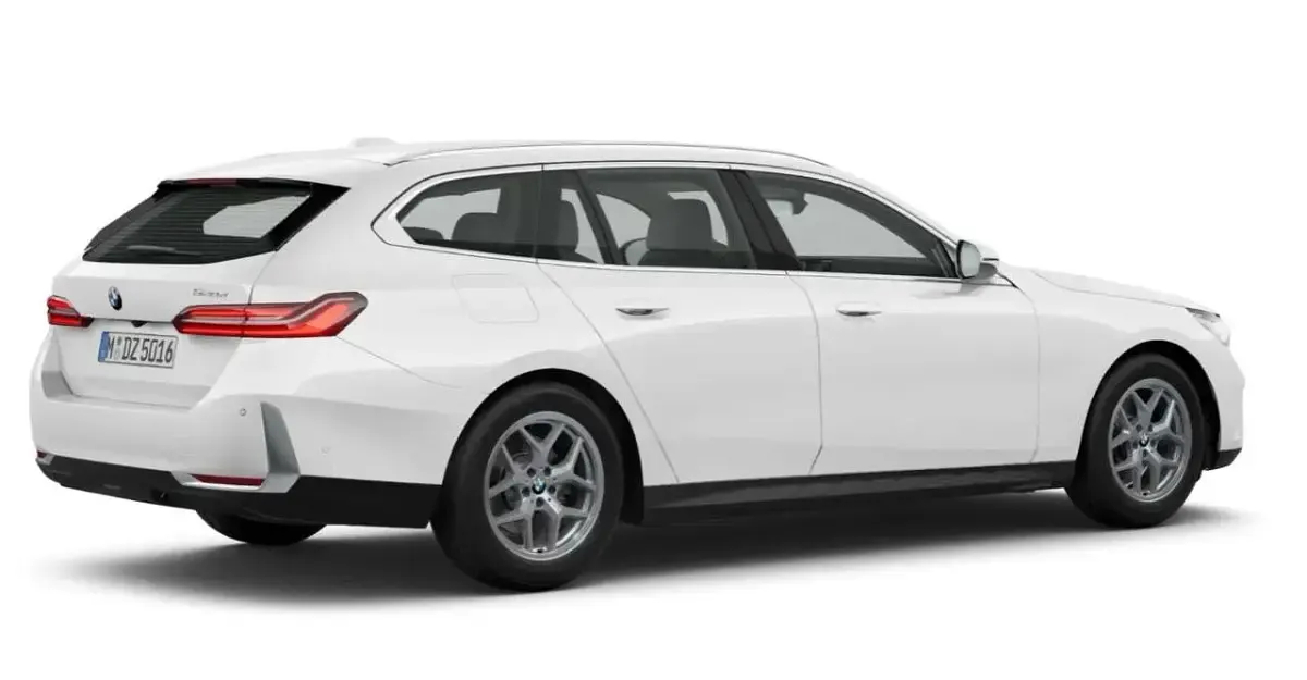 Neu BMW 520 Sport Line 197 PS (144 kW) 2025 Alpinweiß uni Kombi