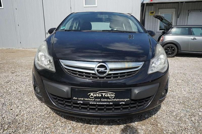 Gebraucht Opel Corsa Satellite 86 PS (63 kW) 2011 Schwarz Kleinwagen