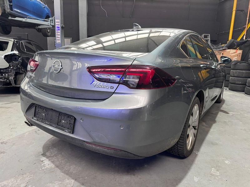 Gebraucht Opel Insignia 170 PS (125 kW) 2018 Grau Limousine