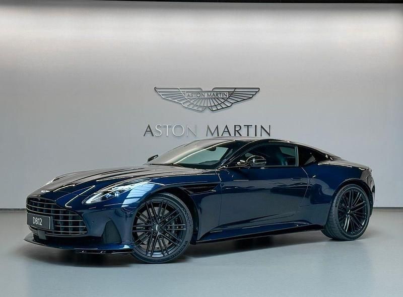Neu Aston Martin DB12 680 PS (500 kW) 2026 Blau Coupé