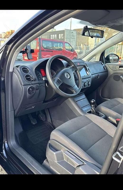 Gebraucht VW Golf IV Comfortline 116 PS (85 kW) 2005 Schwarz Kleinwagen