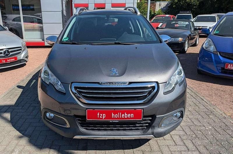 Gebraucht Peugeot 2008 Style 110 PS (80 kW) 2016 Gris platinium SUV