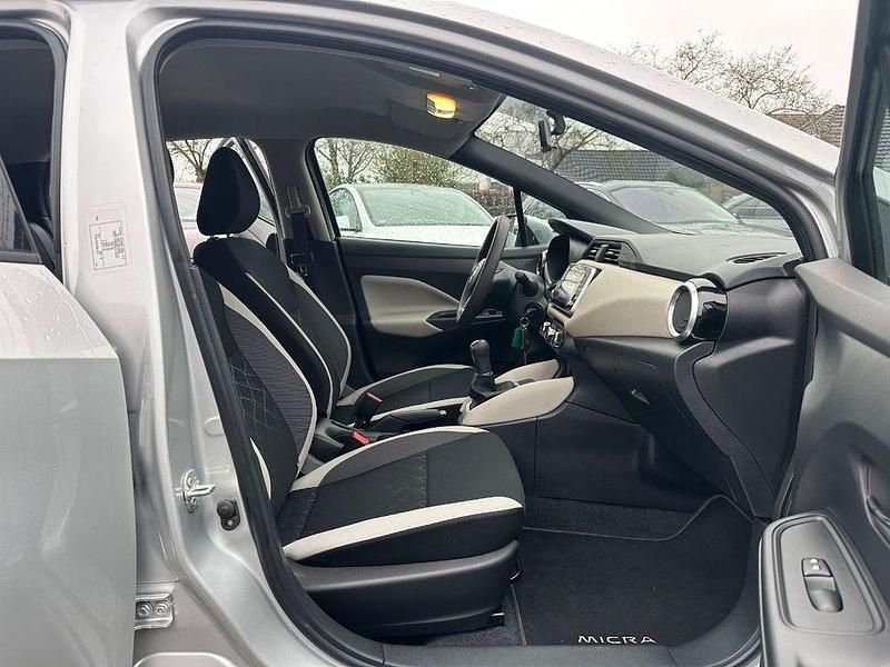 Gebraucht Nissan Micra N-Connecta 101 PS (74 kW) 2019 Grau Limousine