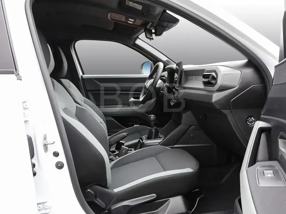 Gebraucht Dacia Duster Extreme 131 PS (96 kW) 2025 Weiß SUV