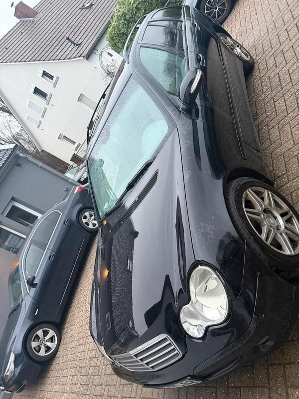 Gebraucht Mercedes C220 150 PS (110 kW) 2007 Schwarz Kombi