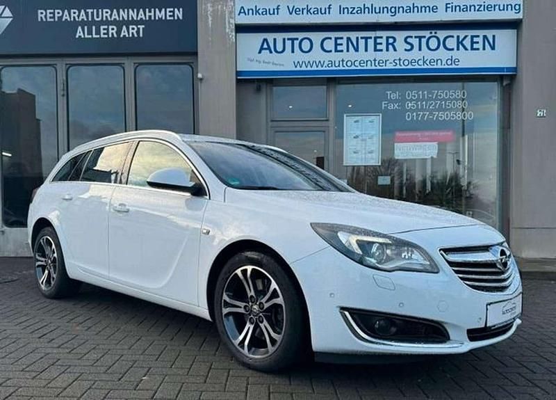 Schneeweiss/summitwhite/arctic Gebraucht 2013 Opel Insignia Innovation Kombi | 12.900 € (Teuer) - Bild 1/4