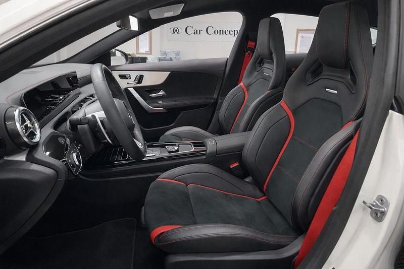 Gebraucht Mercedes CLA35 AMG AMG 306 PS (225 kW) 2023 Weiß Coupé