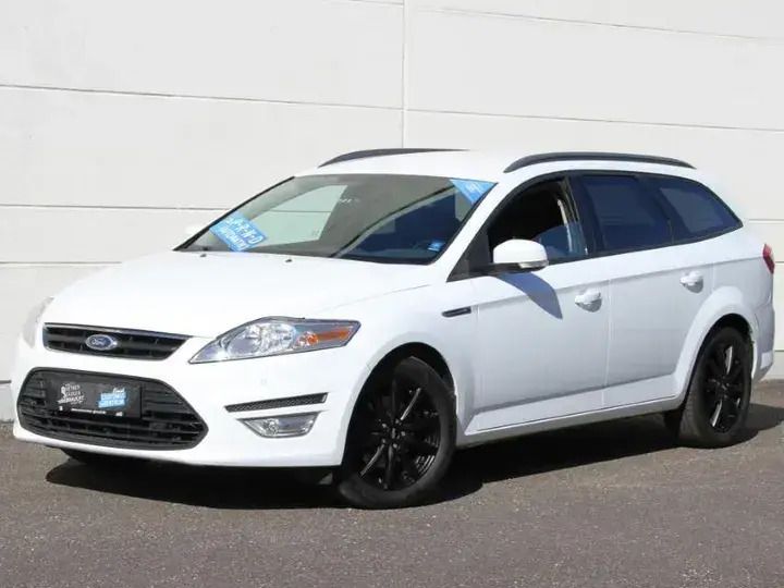 Weiß Gebraucht 2013 Ford Mondeo Trend Kombi | 10.755 € (Guter Preis) - Bild 1/4