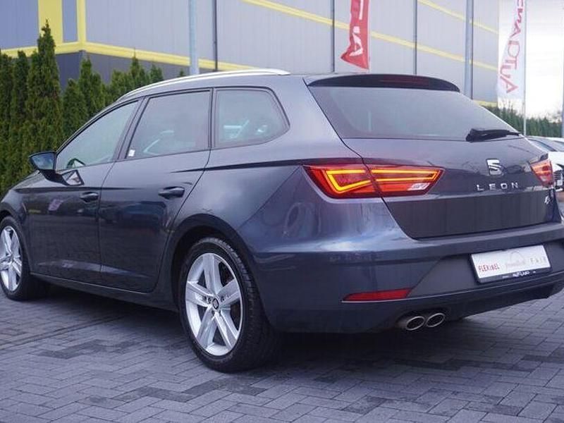 Gebraucht Seat Leon 150 PS (110 kW) 2020 Grau
