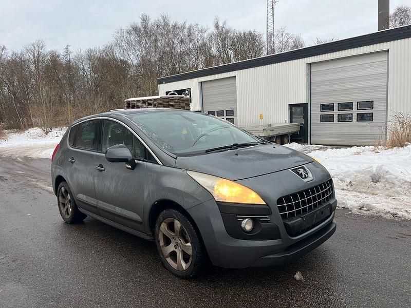 Gebraucht Peugeot 3008 Active 150 PS (110 kW) 2012 Grau Pickup
