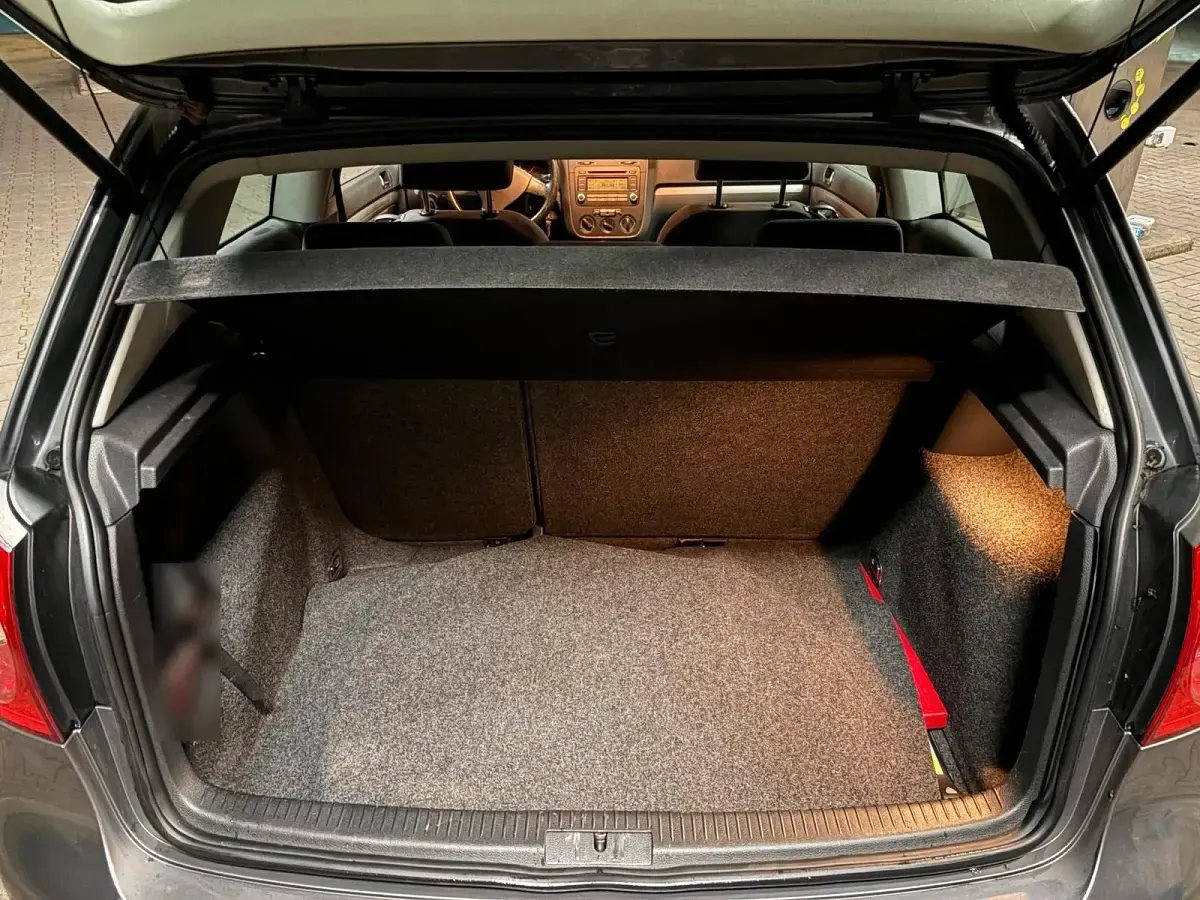 Gebraucht VW Golf V 75 PS (55 kW) 2006 Grau Kleinwagen