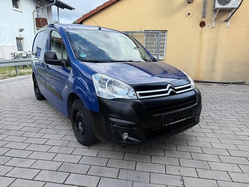 Gebraucht Citroën Berlingo 75 PS (55 kW) 2018 Blau Van / Kleinbus