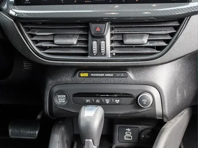 Gebraucht Ford Focus 125 PS (91 kW) 2023 Weiß Kombi