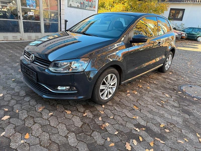 Gebraucht VW Polo Allstar 90 PS (66 kW) 2016 Grau Limousine