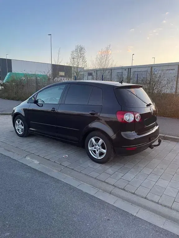 Gebraucht VW Golf Plus Cross Trendline 140 PS (102 kW) 2007 Schwarz Van / Kleinbus