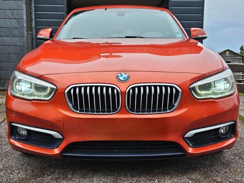 Orange Gebraucht 2015 BMW 116 Efficient Dynamics Kleinwagen | 8.888 € (Guter Preis) - Bild 1/4