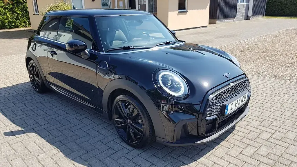 Gebraucht Mini John Cooper Works 136 PS (100 kW) 2021 Schwarz Kleinwagen