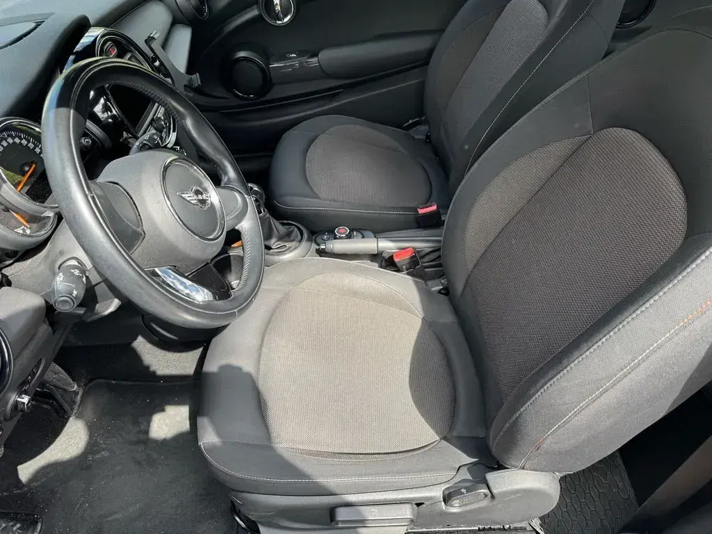 Gebraucht Mini ONE 102 PS (75 kW) 2017 Schwarz Kleinwagen