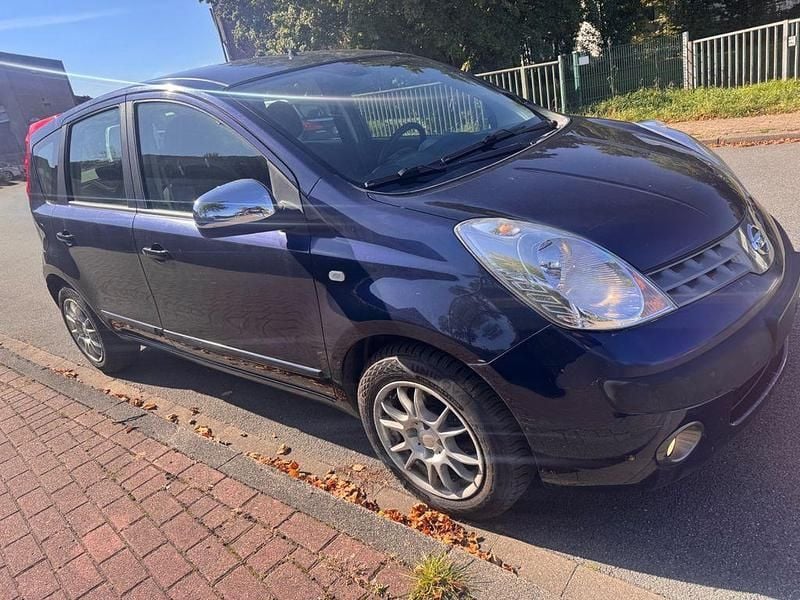 Blau Gebraucht 2006 Nissan Note Acenta Van / Kleinbus | 2.590 € (Fairer Preis) - Bild 1/4