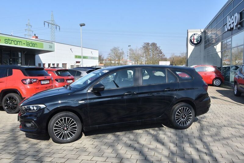 Gebraucht Fiat Tipo Tech 131 PS (96 kW) 2024 Schwarz Kombi