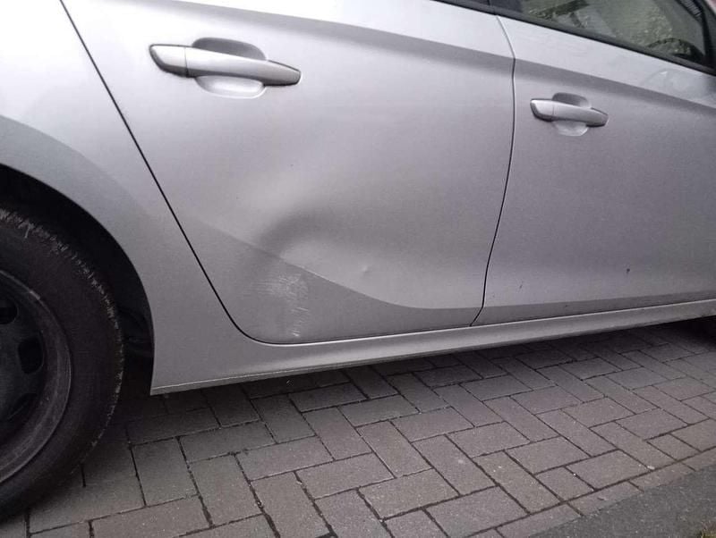 Gebraucht Opel Corsa Edition 101 PS (74 kW) 2023 Silber Kleinwagen