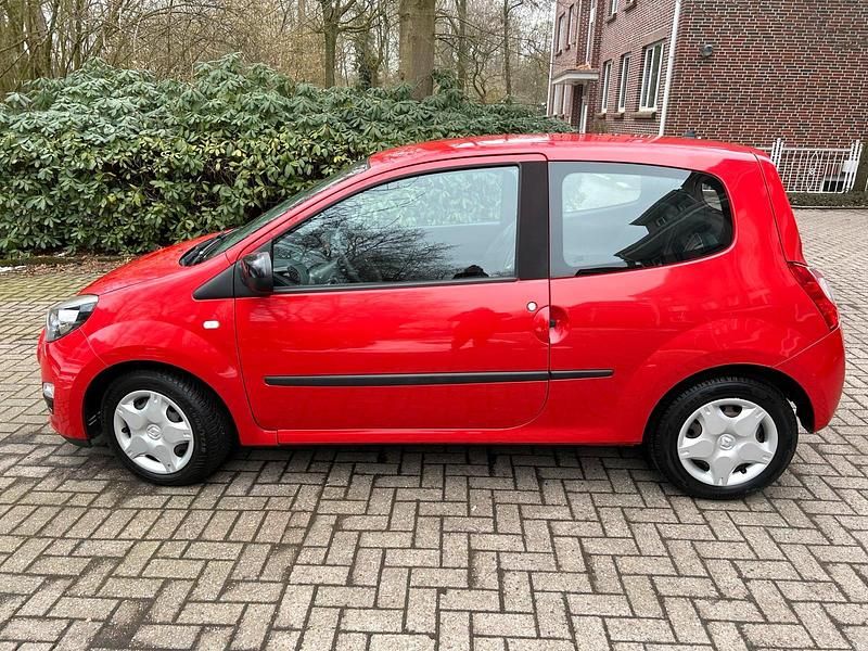 Gebraucht Renault Twingo Expression 75 PS (55 kW) 2014 Rot Kleinwagen