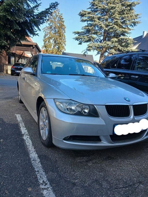 Gebraucht BMW 318 Exclusive 143 PS (105 kW) 2006 Silber Limousine