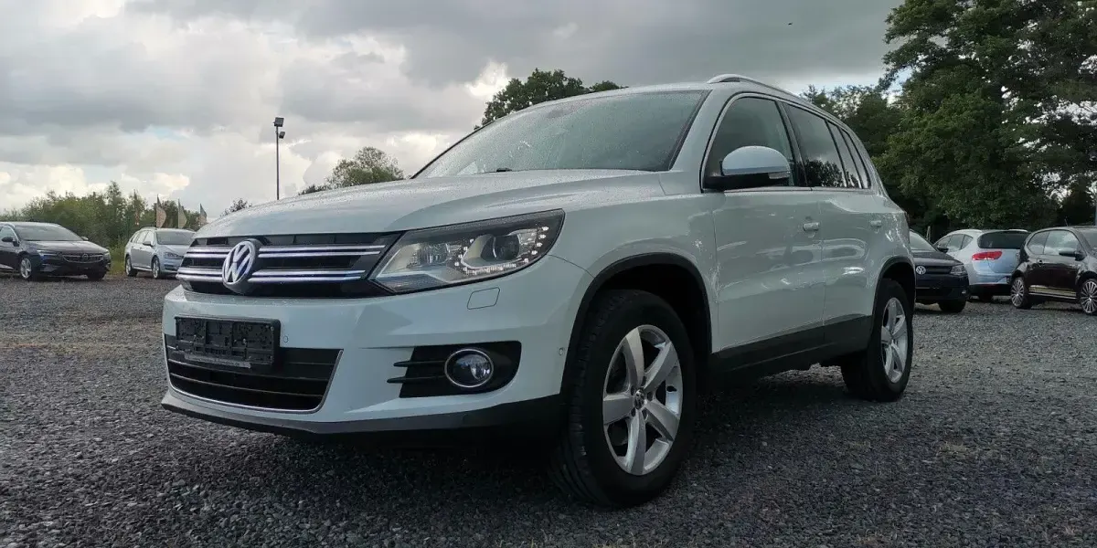 Gebraucht VW Tiguan Sportline 150 PS (110 kW) 2016 Weiß SUV