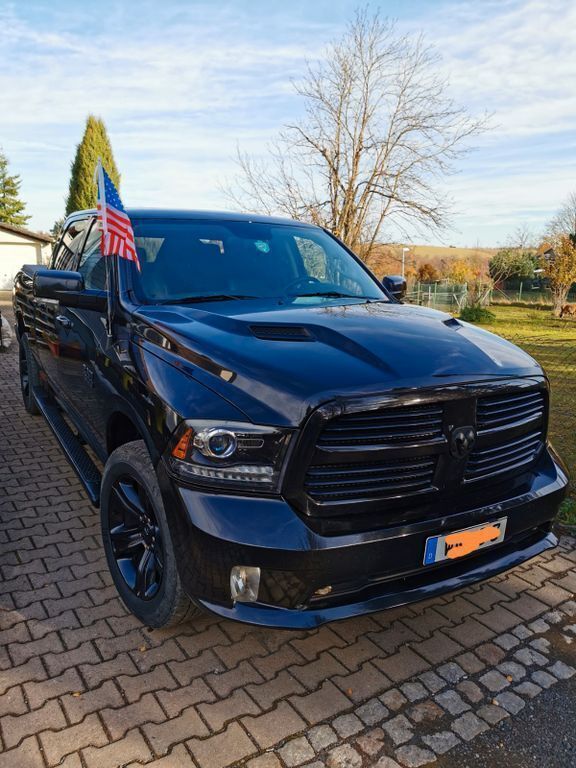 Schwarz Gebraucht 2016 Dodge Ram Abholung | 28.900 € (Superpreis) - Bild 1/4