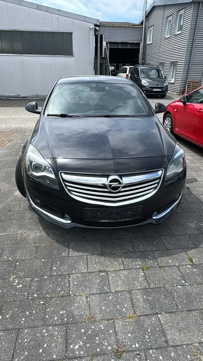 Gebraucht Opel Insignia 140 PS (102 kW) 2014 Schwarz Limousine