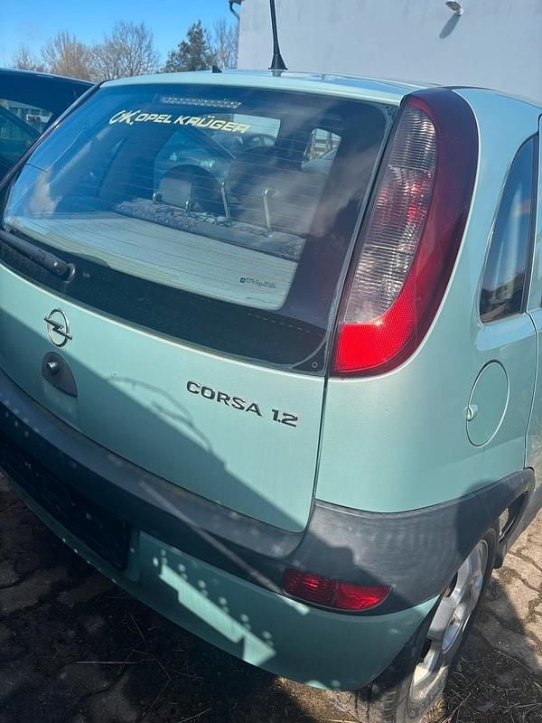 Gebraucht Opel Corsa 75 PS (55 kW) 2005 Grün Kleinwagen