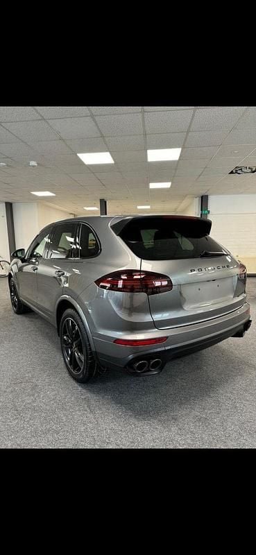 Gebraucht 2017 Porsche Cayenne S SUV | 39.499 € (Fairer Preis) - Bild 1/4
