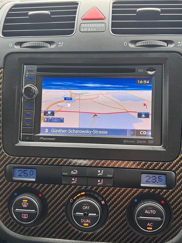 Gebraucht VW Golf V 80 PS (58 kW) 2007 Schwarz Kleinwagen