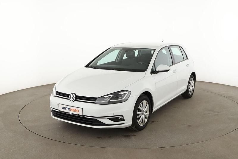 Używany VW Golf VII Comfortline 125 KM (91 kW) 2018 Sedan/Limuzyna