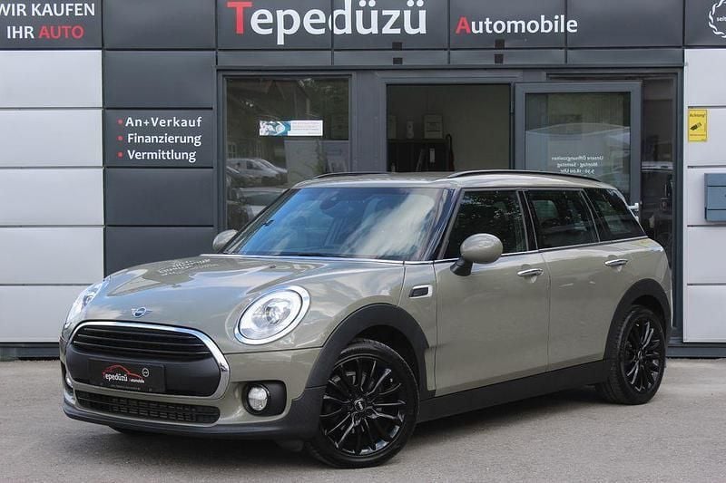Emerald grey metallic Gebraucht 2018 Mini One Clubman Chili Kombi | 14.999 € (Guter Preis) - Bild 1/4