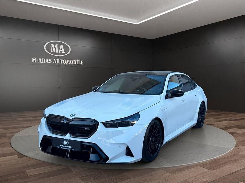 Gebraucht BMW M5 Performance 727 PS (534 kW) 2025 Weiß Limousine
