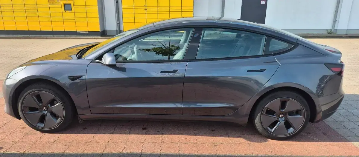 Used Tesla Model 3 Standard Range Plus 225 kW (306 HP) 2021 Grey Sedan