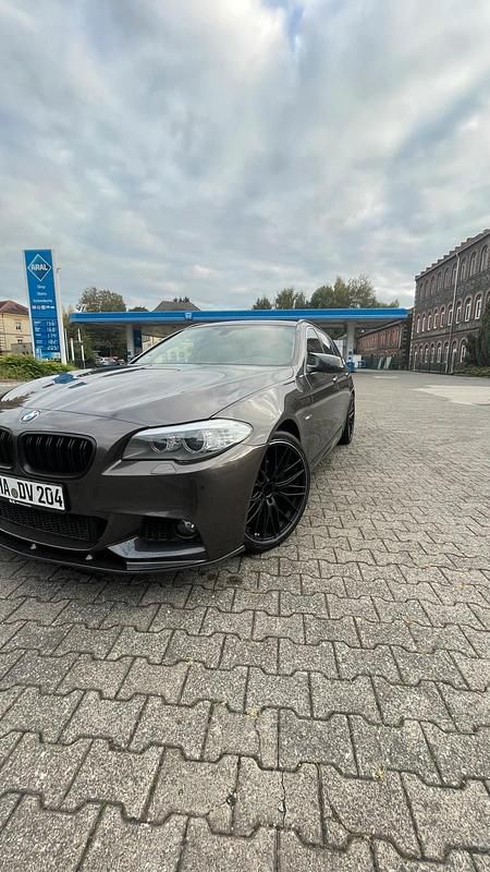 Gebraucht 2013 BMW 520 M Sport Kombi | 9.900 € (Fairer Preis) - Bild 1/4