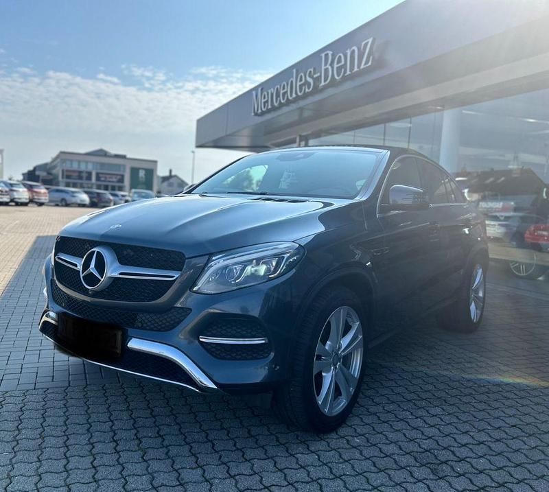 Grau Gebraucht 2016 Mercedes GLE350 Coupé | 32.000 € (Guter Preis) - Bild 1/4