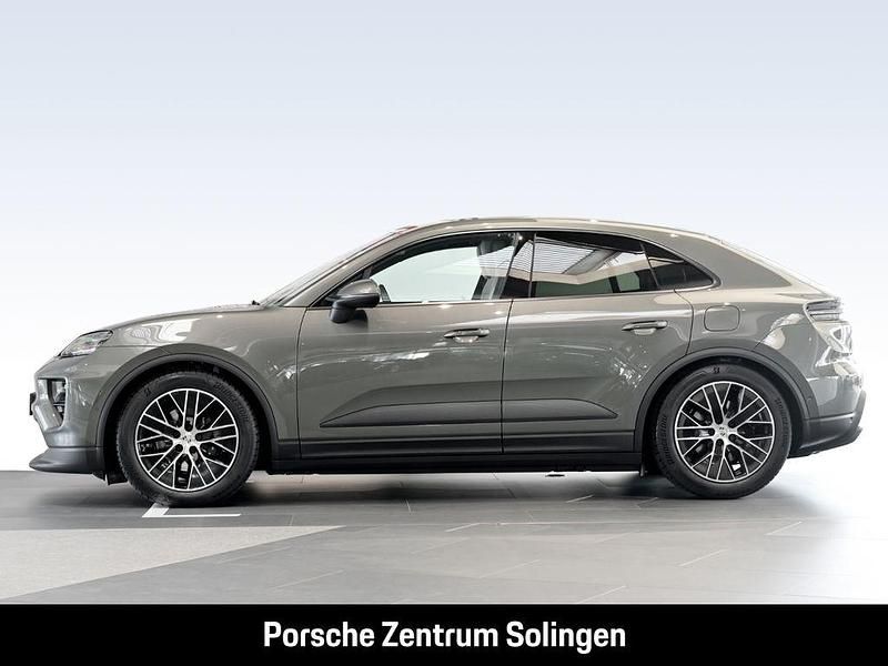 Gebraucht Porsche Macan 300 kW (408 PS) 2026 Aventuringrünmetallic SUV
