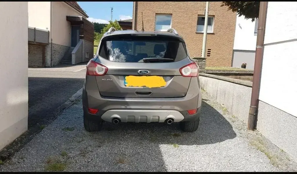 Gebraucht Ford Kuga Individual 163 PS (119 kW) 2011 SUV
