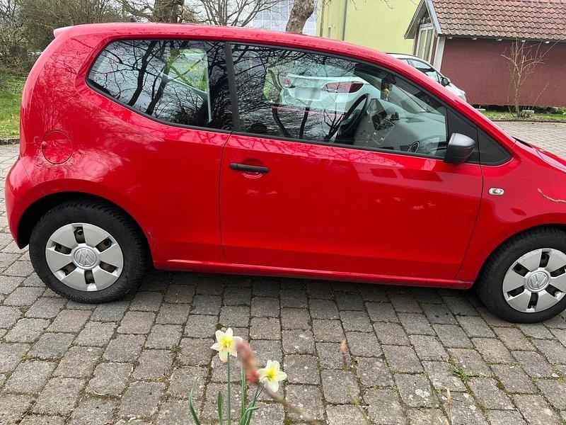 Gebraucht VW up! 60 PS (44 kW) 2012 Rot Kleinwagen