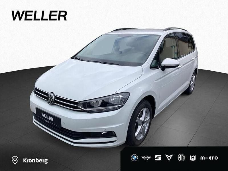 Weiß Gebraucht 2020 VW Touran Comfortline Van / Kleinbus | 24.950 € (Guter Preis) - Bild 1/4