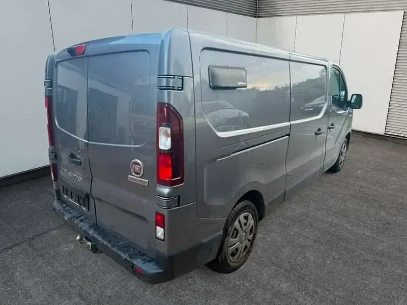 Gebraucht Fiat Talento 121 PS (88 kW) 2018 Grau Van / Kleinbus