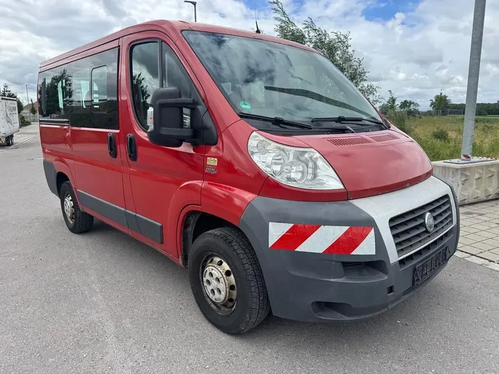 Gebraucht Fiat Ducato 101 PS (74 kW) 2008 Rot Van